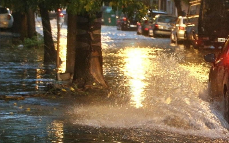 Más de 20 familias fueron afectadas por el fuerte temporal de este domingo