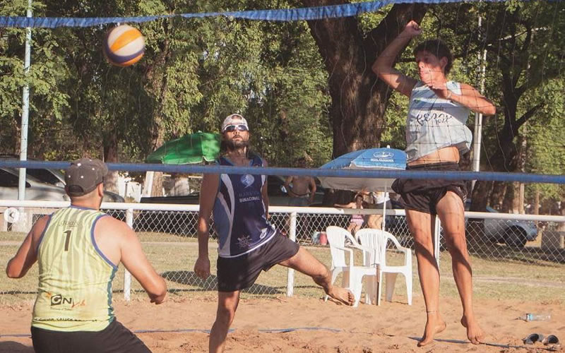 Primer “Torneo Verano de Beach Vóley”