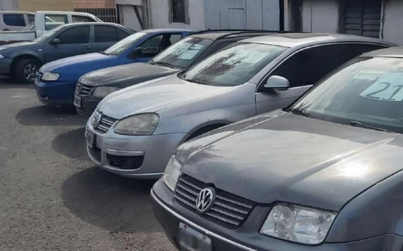 El gobernador pide los autos oficiales de todos  los organismos para reasignarlos a seguridad