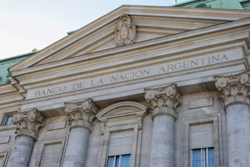 El Banco Central aprobó la emisión de billetes de $10.000 y $20.000 y se espera que circulen desde junio
