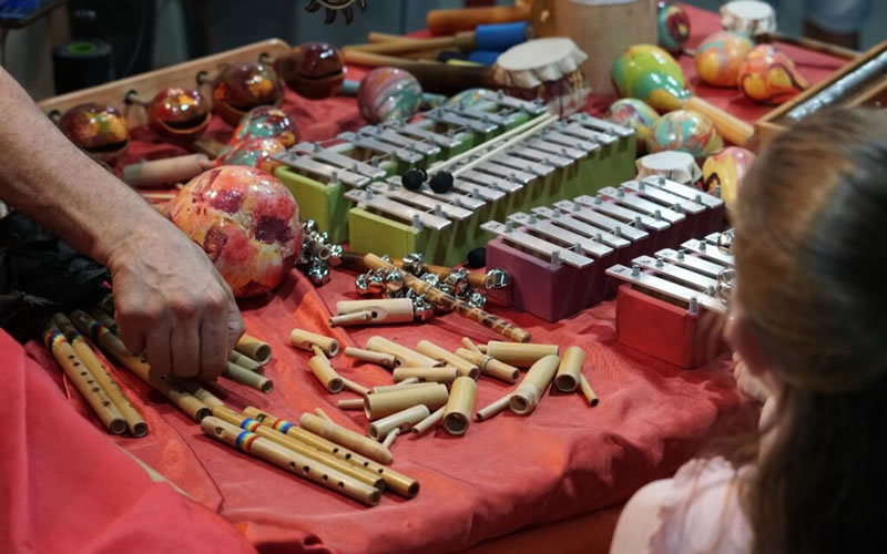Por la ola de calor el predio de artesanía abrirá sus puertas más tarde