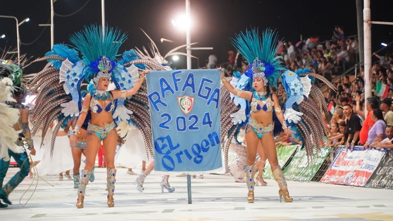 Concordia se prepara para vivir la última noche del carnaval más pasional del país