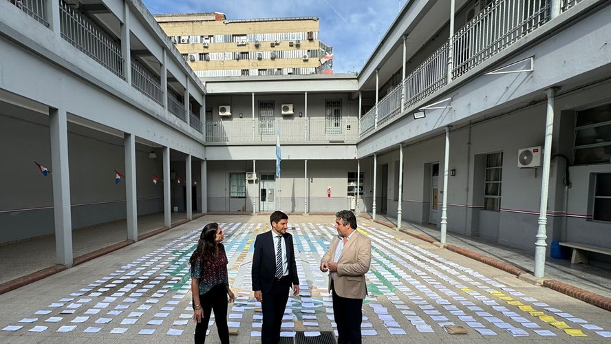 Santa Fe: Incautaron más de 1800 celulares en cárceles de la provincia