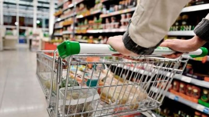 Se desploma el consumo: Supermercados implementan estrategias para recuperar ventas
