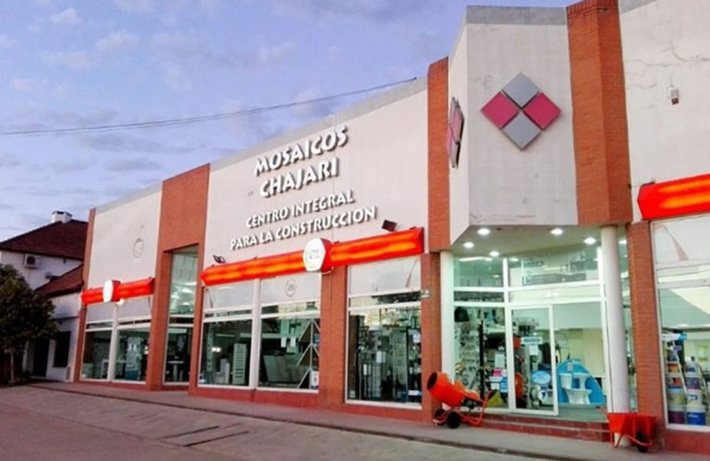 La policía brindó detalles sobre la causa del millonario robo a un corralón de la región