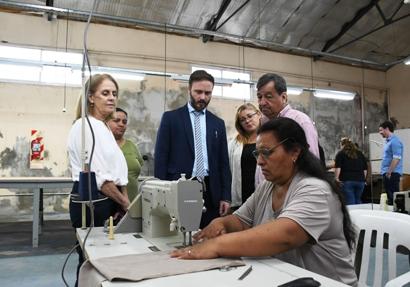 Se puso en funcionamiento el Taller Textil Municipal