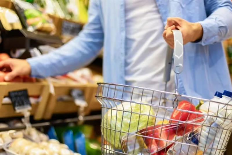 Una familia de cuatro integrantes necesitó casi $700.000 en febrero para no ser pobre