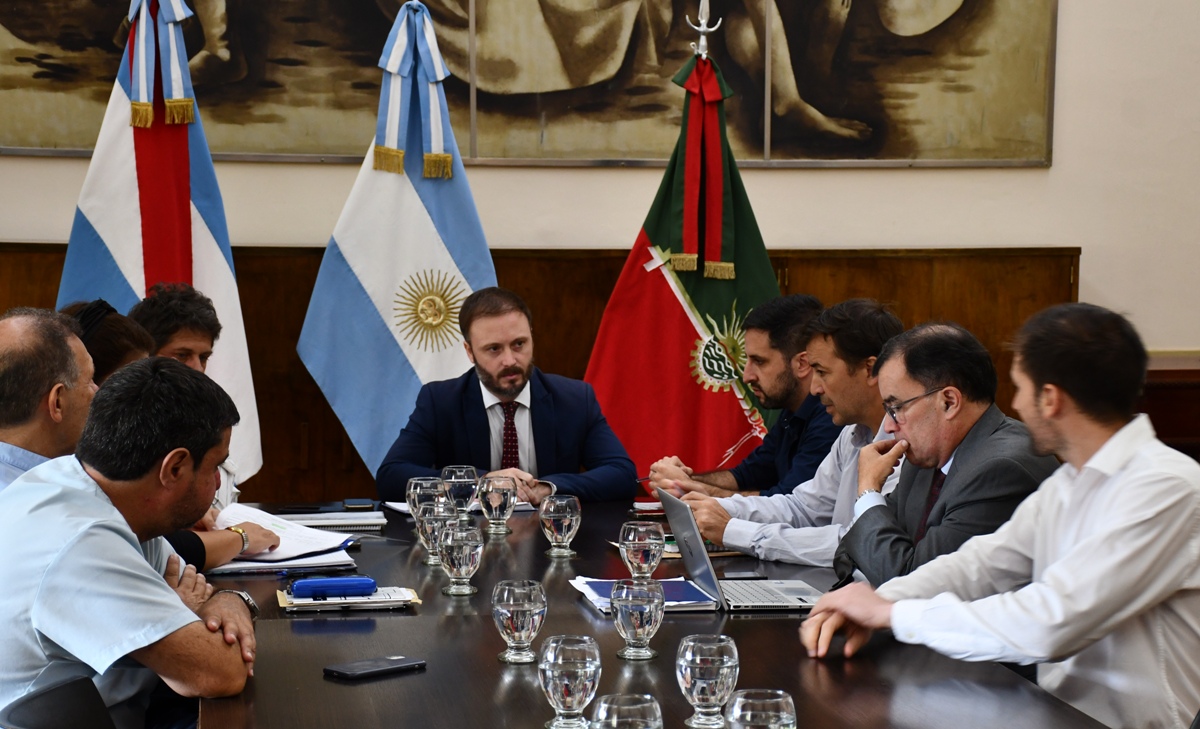 Con una reducción en los cargos políticos, Azcue envió al Concejo Deliberante la nueva orgánica municipal