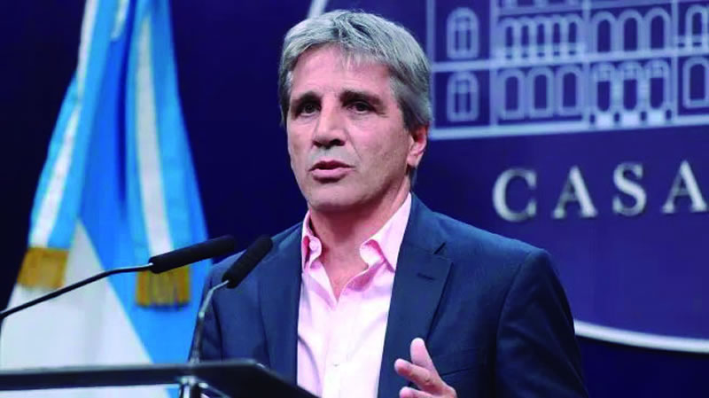 Ganancias, inflación e impuestos: Las definiciones de Luis Caputo