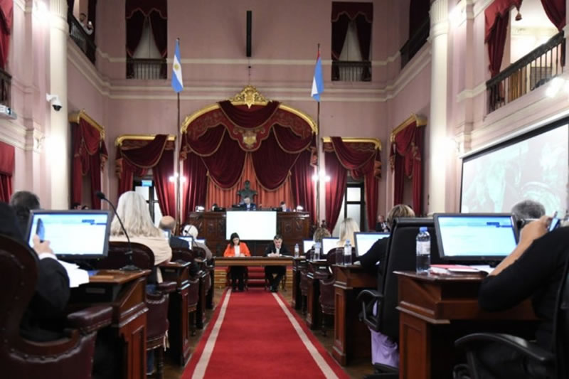 Diputados dieron media sanción a la eliminación de pensiones vitalicias para ex gobernadores