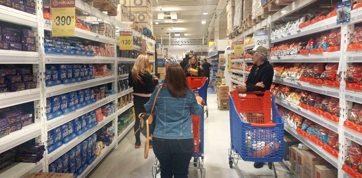 La inflación de marzo fue del 11% y acumula 287,9% interanual, según el INDEC