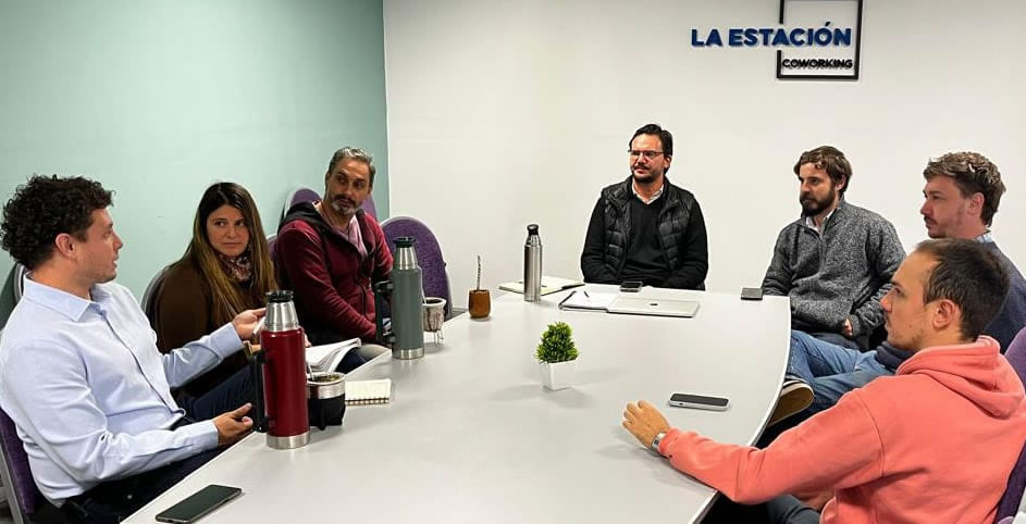 Trabajo en conjunto para la implementación de la plataforma de participación ciudadana