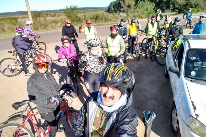 Peregrinación en bici de Concordia a Los Charrúas para rezarle a la Virgen de Luján