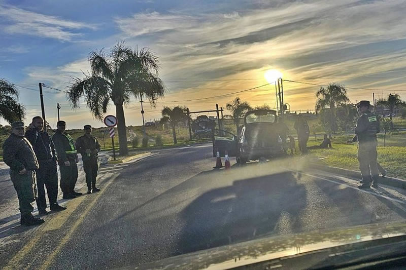 Intentó ingresar con cocaína a La Criolla pero un perro entrenado lo descubrió