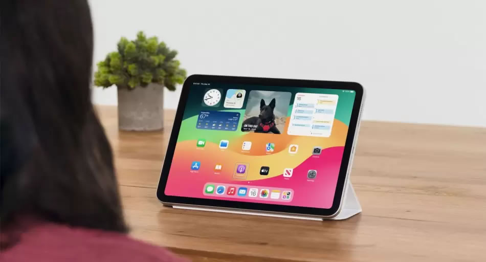 Apple anunció que con IOS 18 los usuarios podrán controlar el iPad o iPhone con los ojos gracias a la inteligencia artificial