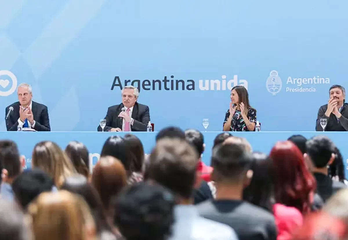 Becas Progresar: El Gobierno denunció malversación de fondos por 341 millones de dólares