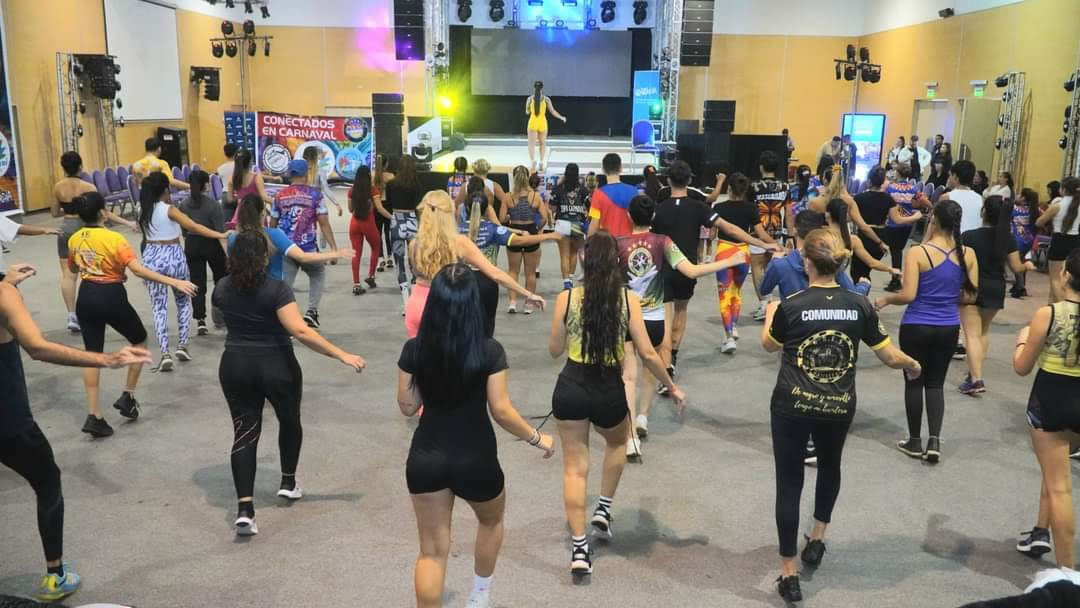 Katherine Acosta de Mar del Plata y Martín Rojas de Goya los mejores pasistas del Mercosur 2024