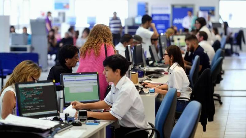 En cuatro meses hay casi 20 mil empleados públicos menos a nivel nacional