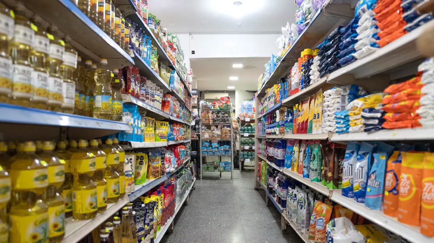 Arribaron los primeros productos importados a los supermercados argentinos