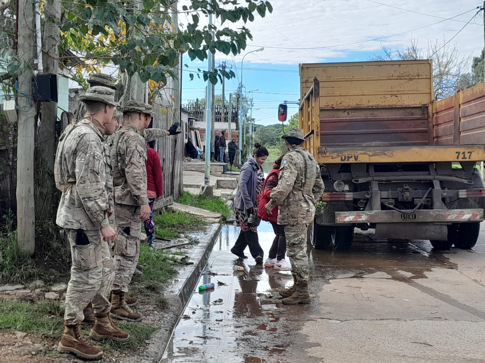 Según CTM el río seguirá sin superar los 13.70 metros en Concordia
