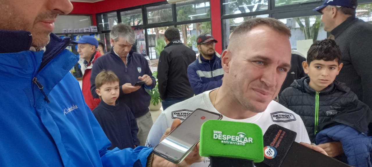 El piloto paranaense Mariano Werner estuvo en Concordia antes de competir en «La Histórica»