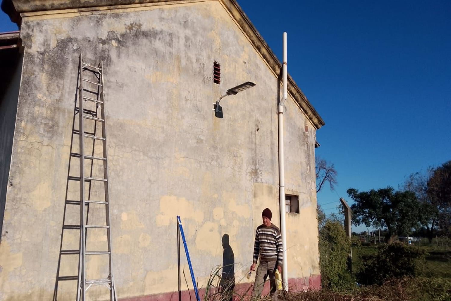 El gobierno de Entre Ríos realiza mejoras edilicias en escuelas del departamento Concordia