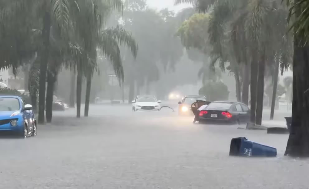 Continúa la emergencia en Miami por nuevas inundaciones