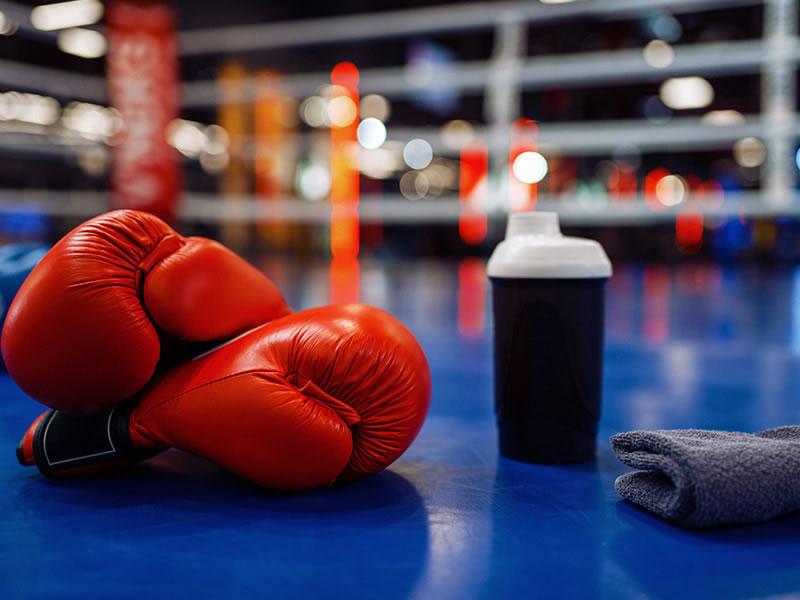 «Knock Out a las drogas», velada boxística en la Clínica Municipal del Deportista