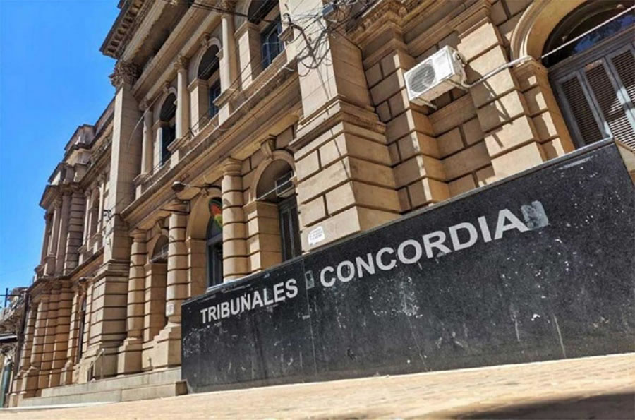 Reconoció los hechos y acordó pena condicional por el abuso de su hija