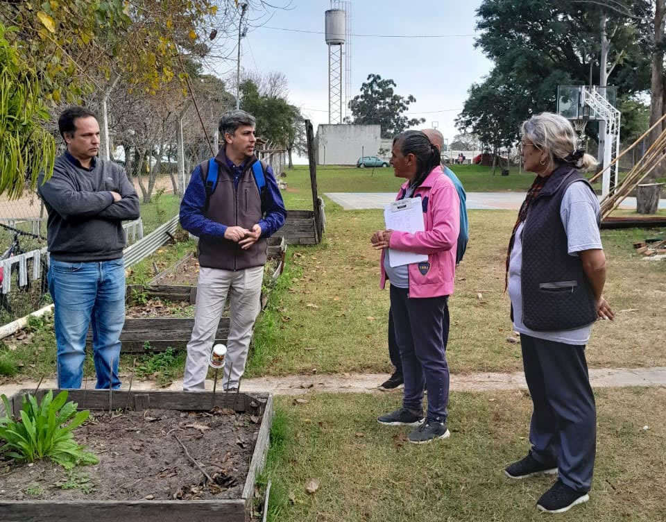 Asesoramiento para la implementación de huerta en AIADRES