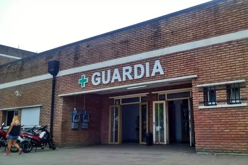 Intento de femicidio: Apuñaló a su ex pareja y a un vecino y se encuentra prófugo