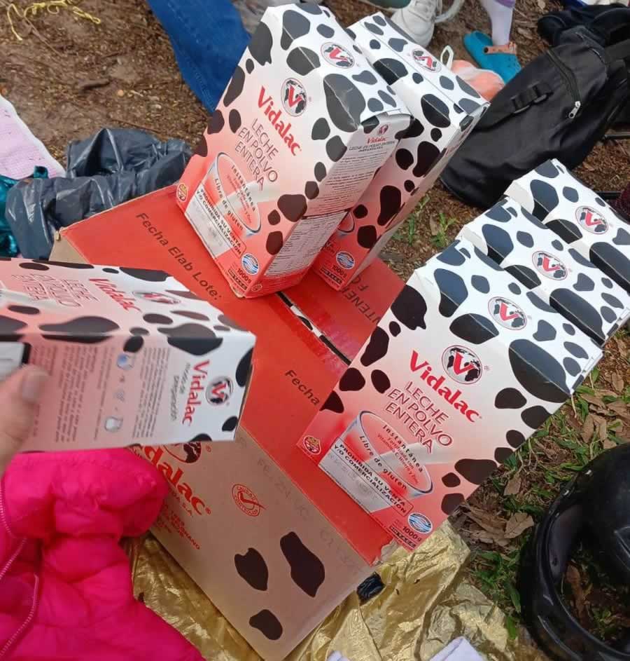 La Municipalidad decomisó leche en polvo enviada por Nación que era vendida en la vía pública
