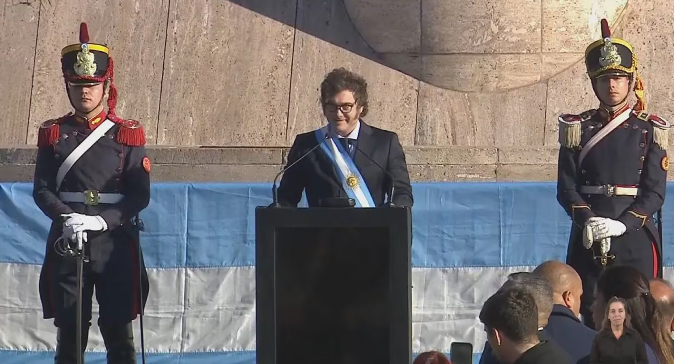 Milei convocó a la oposición a firmar el Pacto de Mayo el 9 de Julio: “Saquémonos las anteojeras partidarias”