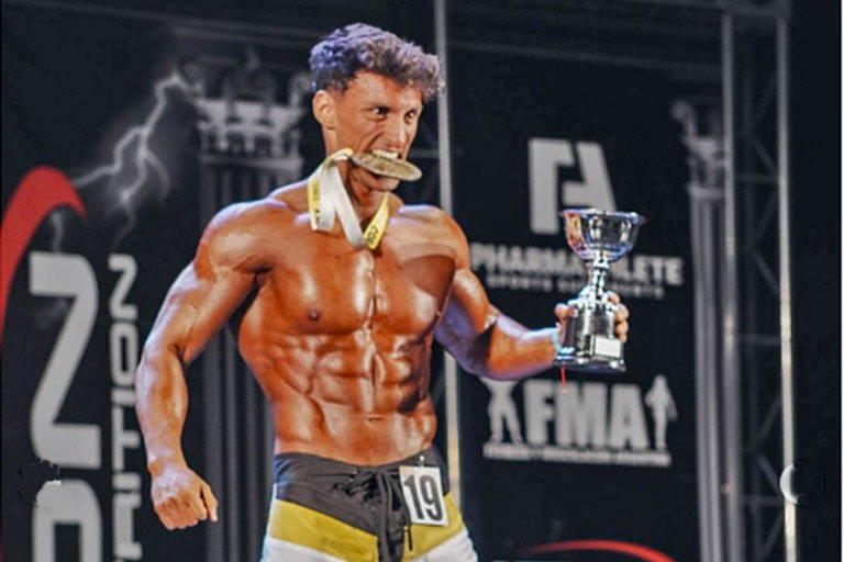 Joven rumbo al Sudamericano de Fisicoculturismo