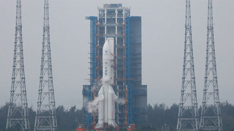 La nave espacial china “Chang’e-6” aterrizó en la cara oculta de la Luna