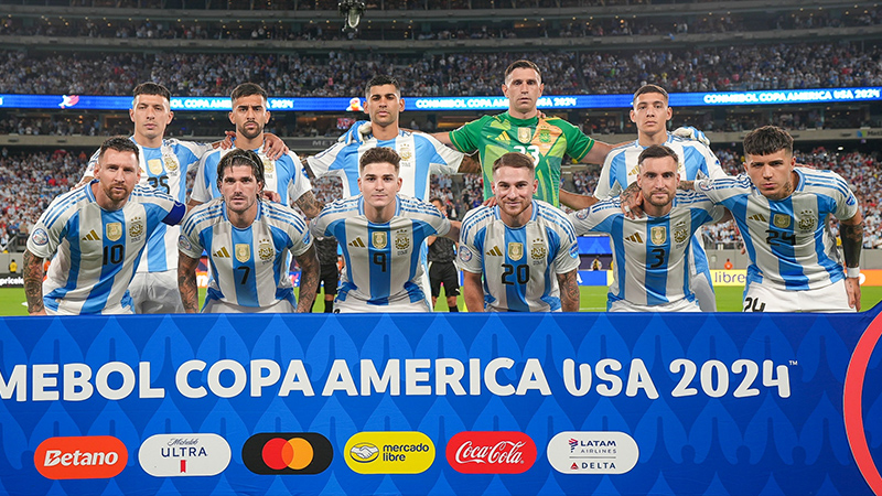 Argentina venció 1-0 a Chile y clasificó a los cuartos de final de la Copa América