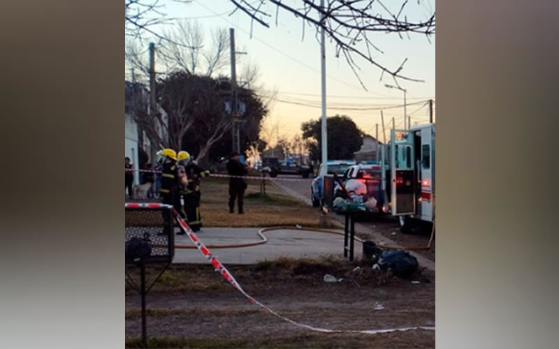 Un niño murió durante el incendio de su casa en San Salvador