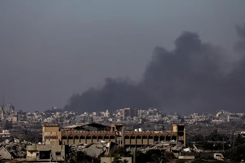 Israel ordenó evacuar una parte de la zona humanitaria de la Franja de Gaza ante una inminente ofensiva contra terroristas de Hamas