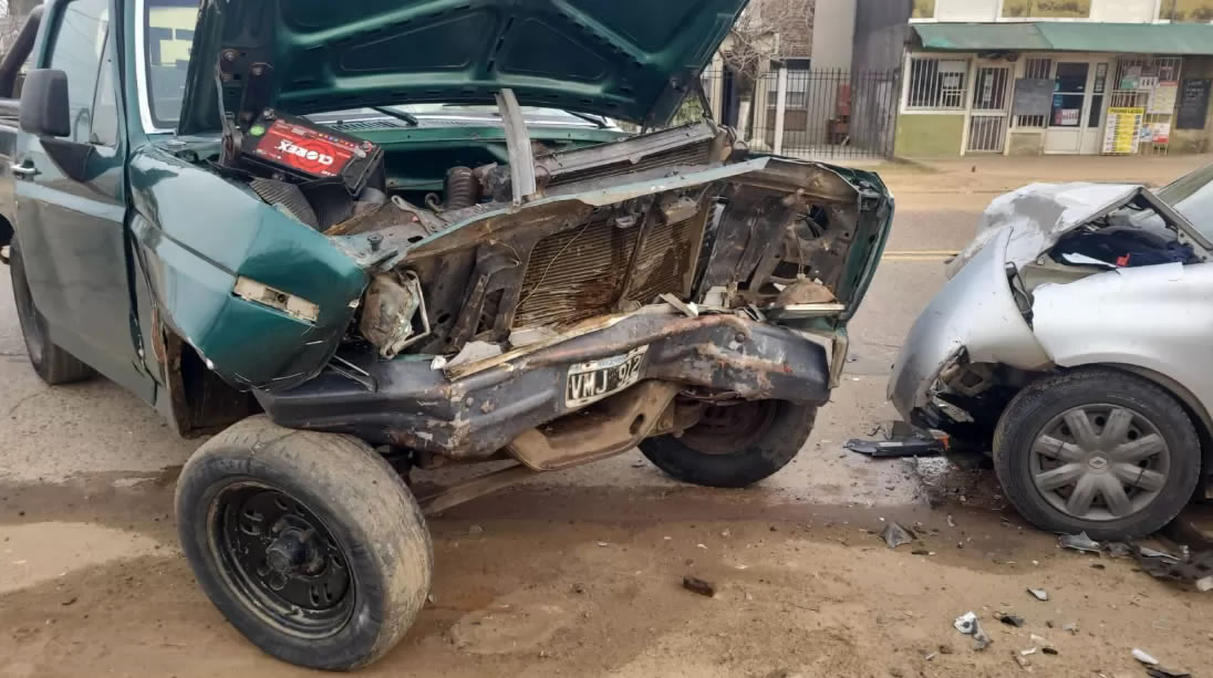 Parte médico de la joven que protagonizó un grave accidente con su auto