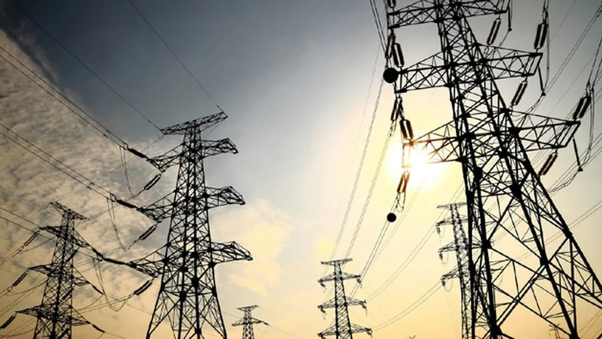 Aumento de precio de energía y reducción de subsidios
