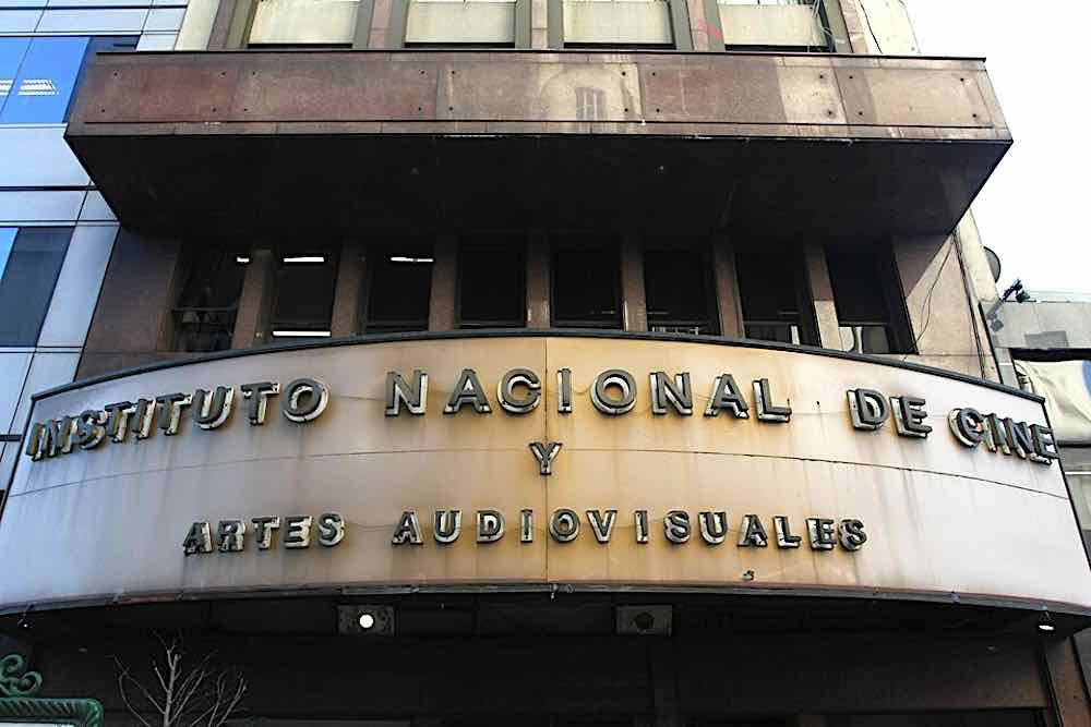 Quita de subsidios al INCAA: El Gobierno deja de financiar las «películas sin espectadores»