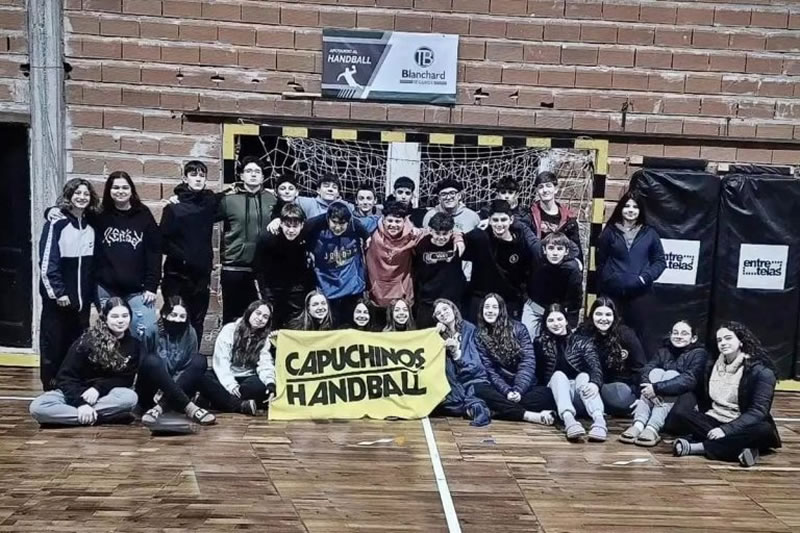 Capuchinos y Ferro inician su participación en el Torneo Nacional de Handball