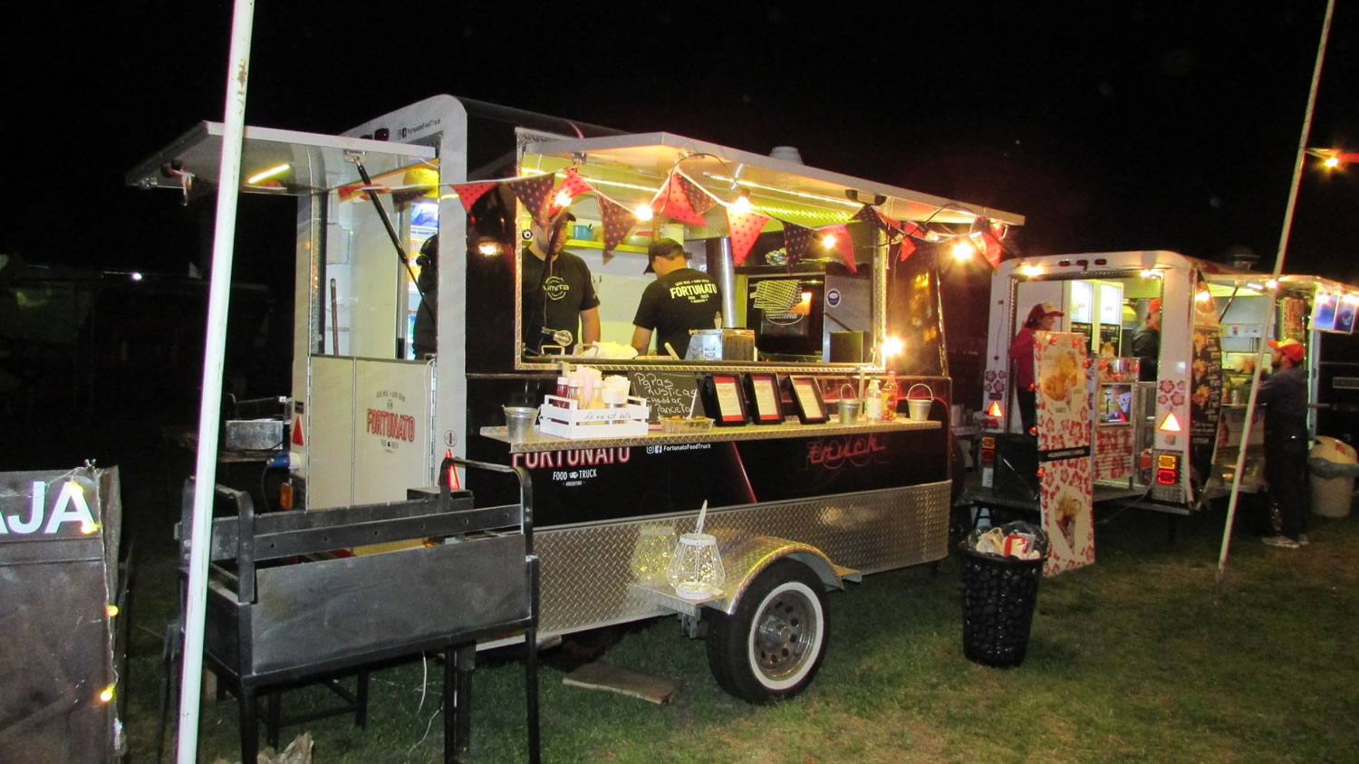 Reunión informativa para propietarios de carritos gastronómicos