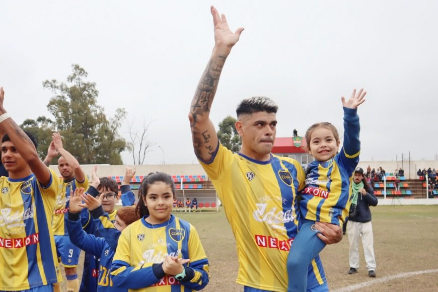 Gustavo Bou debutó en Defensores de Nebel y dijo estar muy emocionado