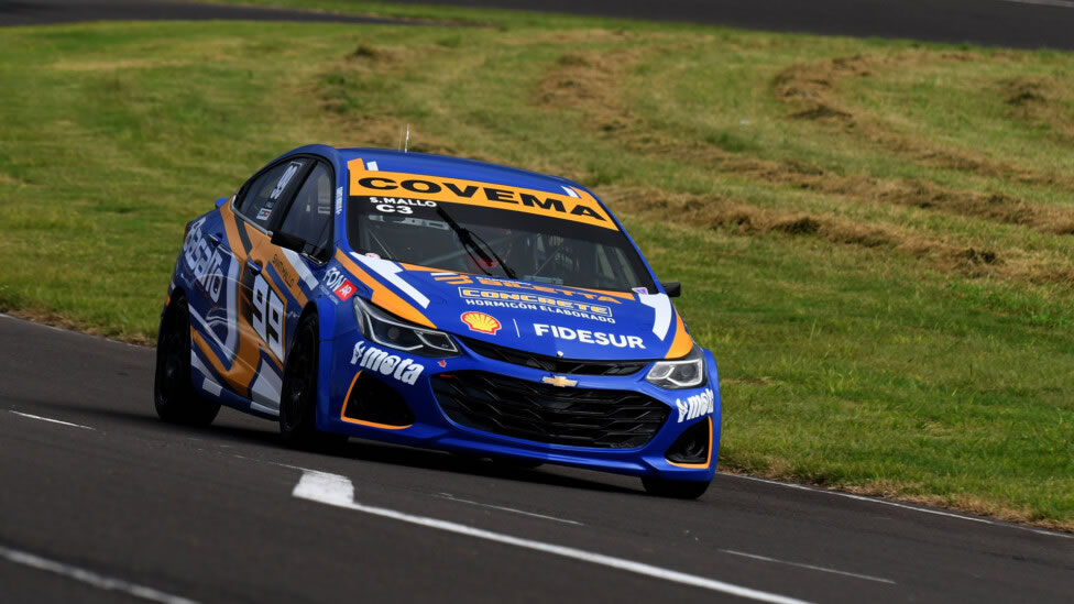 Turismo Nacional: Santiago Mallo ganó una polémica definición de la Clase 3 en Oberá