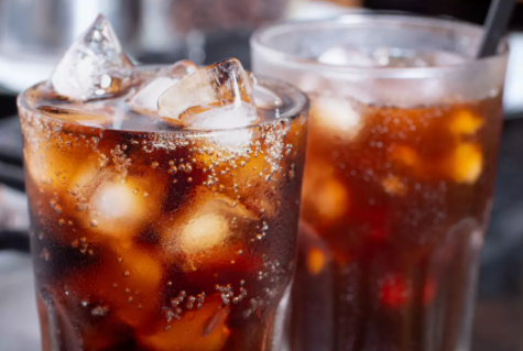 El edulcorante en las bebidas podría causar coágulos y cardiopatías, según un estudio