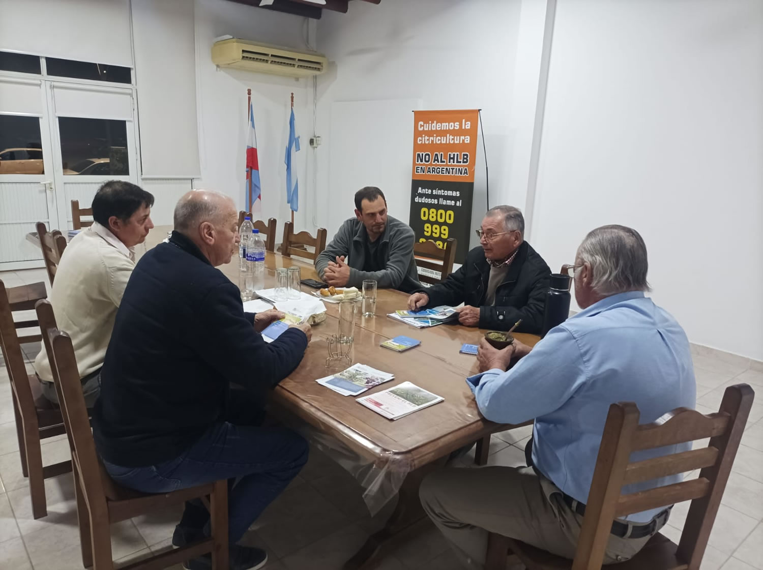 La Asociación de Citricultores de Federación le planteó el problema del HLB en la región a directores de CAFESG