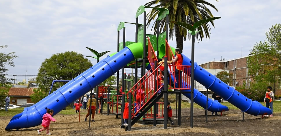 Los vecinos de Concordia pueden elegir en qué plaza quieren que se instalen mangrullos infantiles