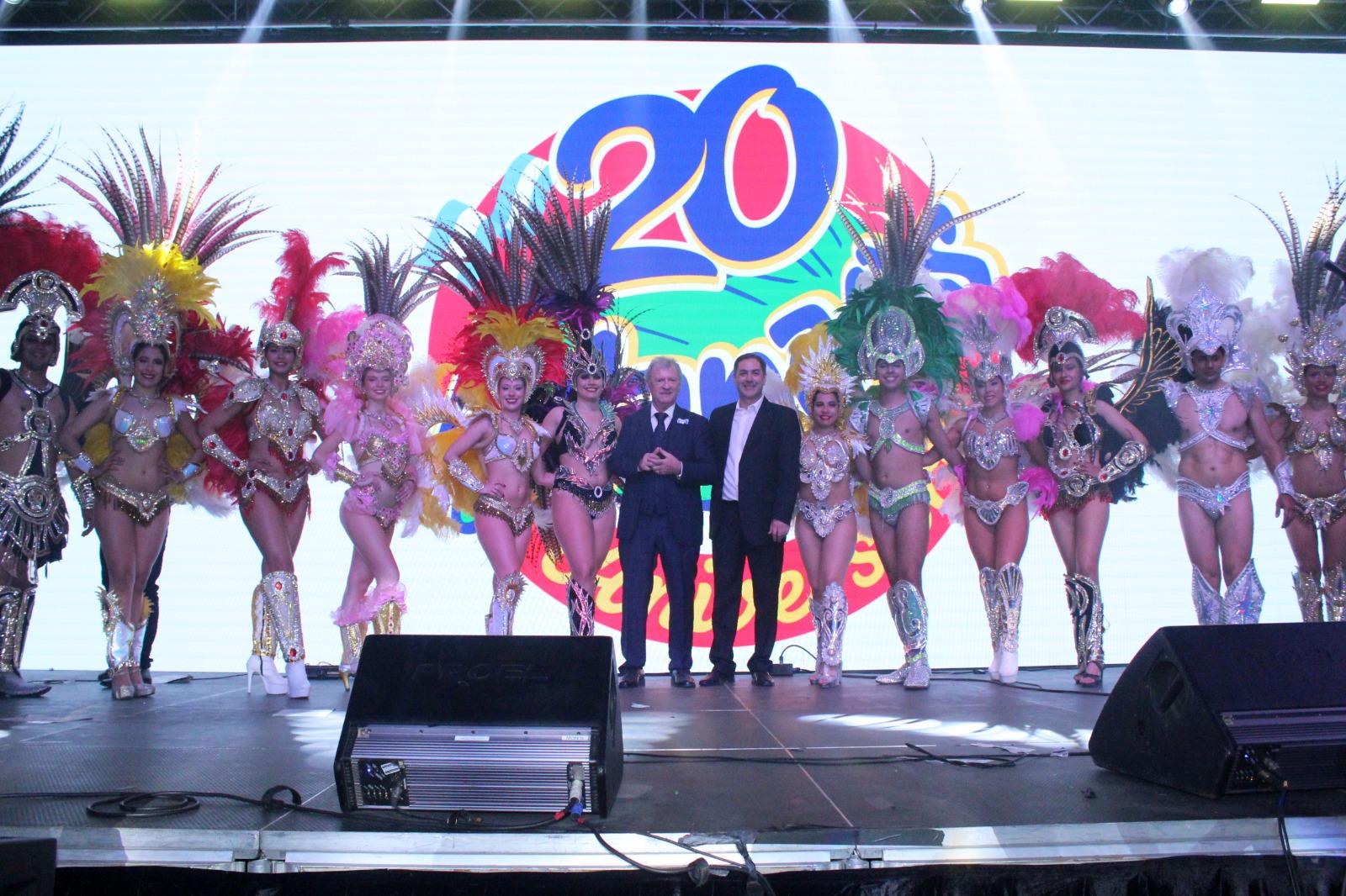 Comparsa Emperatriz brilló en la celebración por los 20 años de Manaos