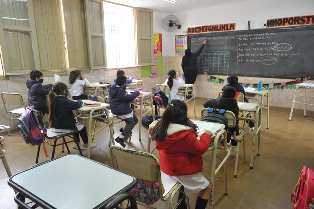 La inversión educativa se redujo 40% en 2024: Es la caída más grande desde 1992